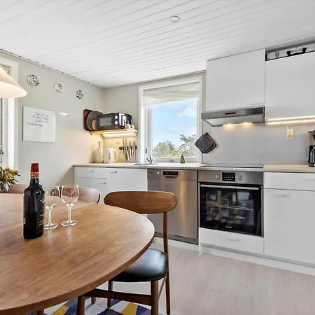 84154-ebeltoft-ostvangen-1